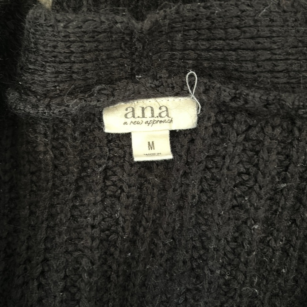 Ana sweater bundle - Picture 2 of 3